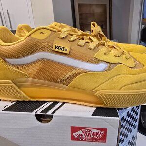 Vans Ave 2.0 'Gold' Skateboarding VN0A2Z3HGLD Shoes Sneakers Mens Size 11 NEW